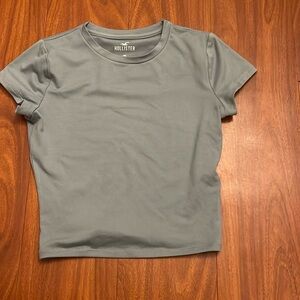 hollister t shirt